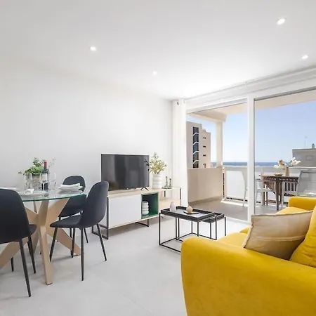 Apartment Newly Renovated And 100 Metres From Beach Rdr396 *