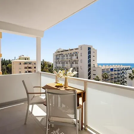 Newly Renovated And 100 Metres From Beach Rdr396 Apartment *